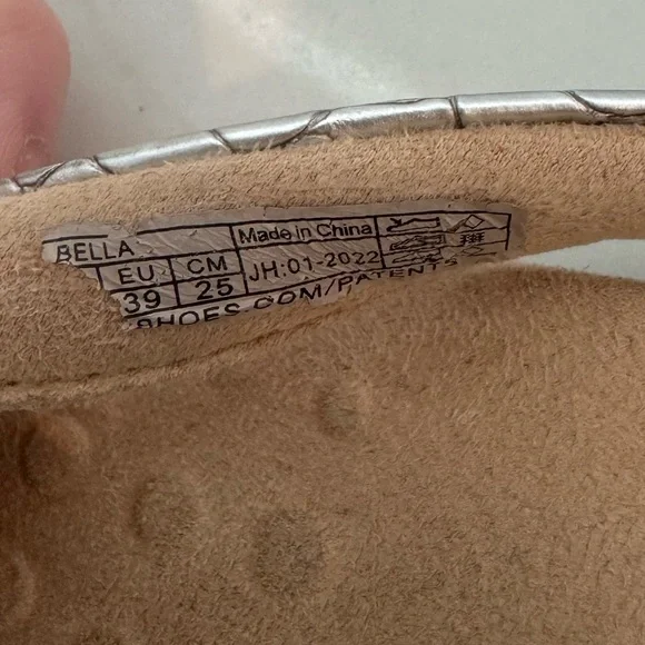 Vionic Women's Bella II Silver Thong Sandals size 39 - Picture 7 of 8